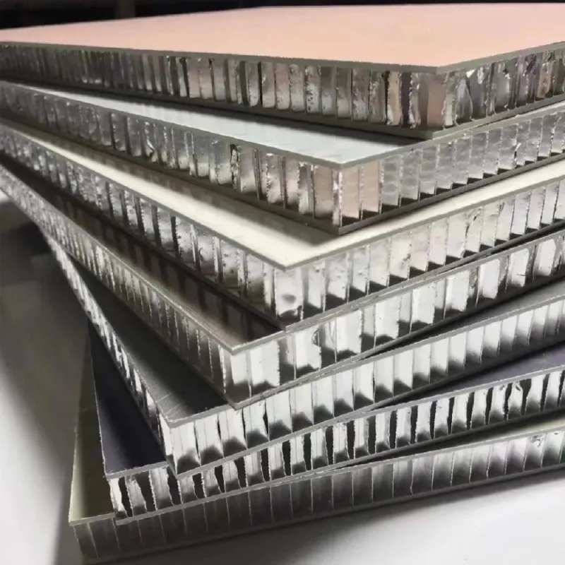 Сотовый углепластиковый сэндвич-панель (2)