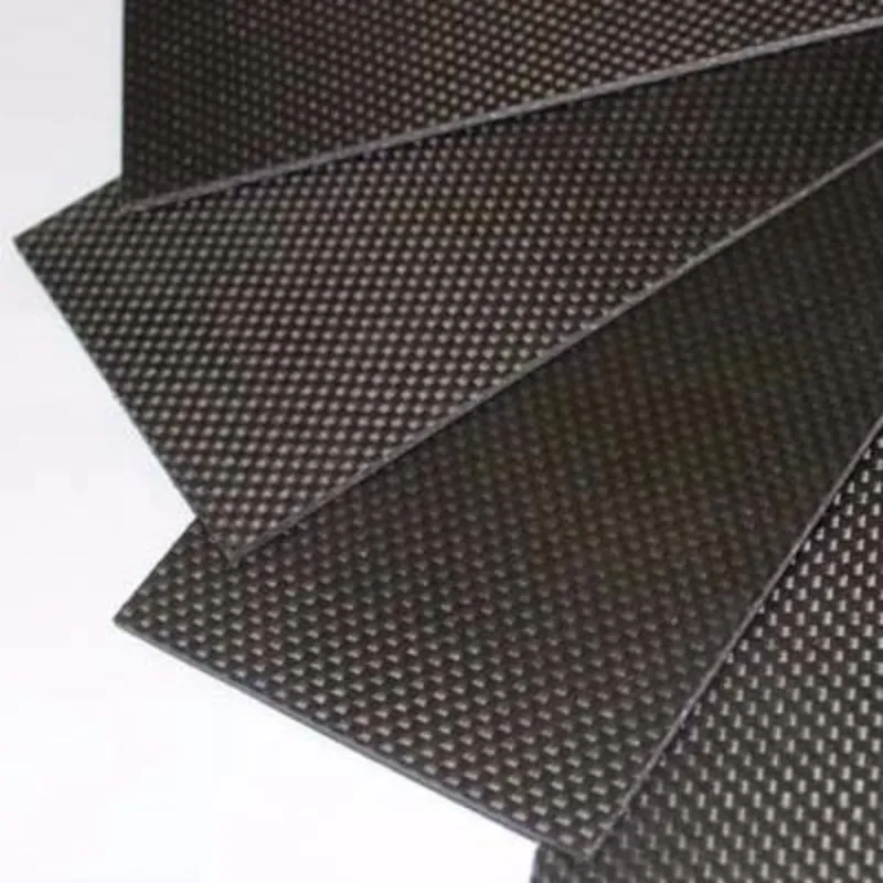 Углепластиковая плита с полотняным переплетением (2)