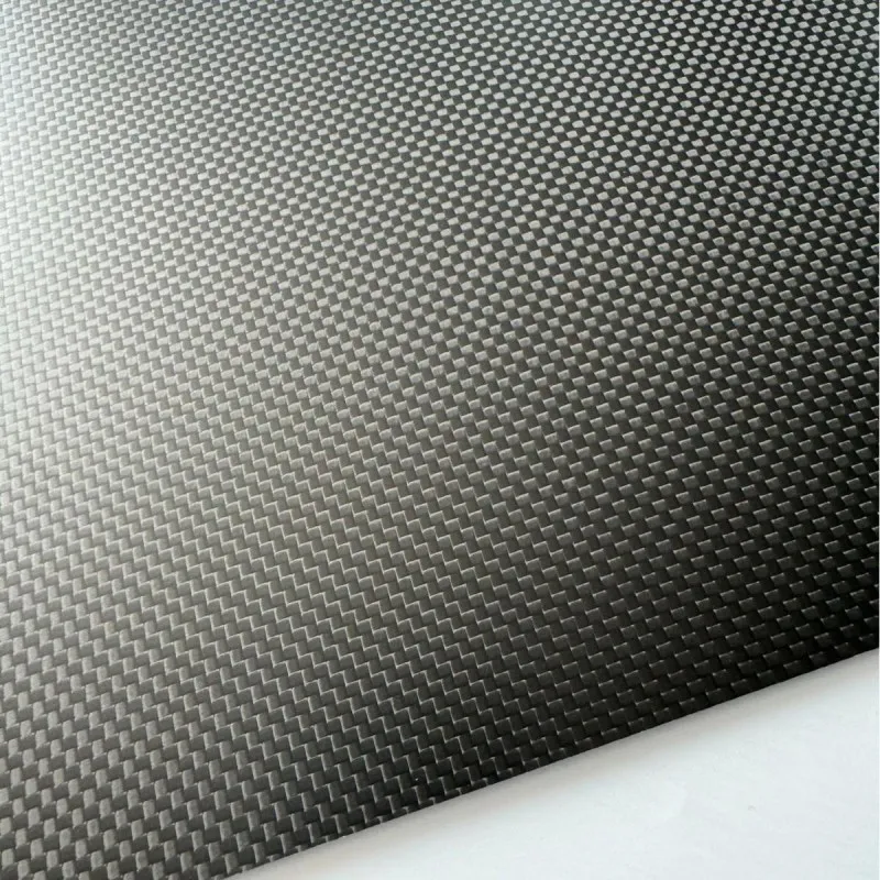 Углепластиковая ткань с полотняным переплетением (3)