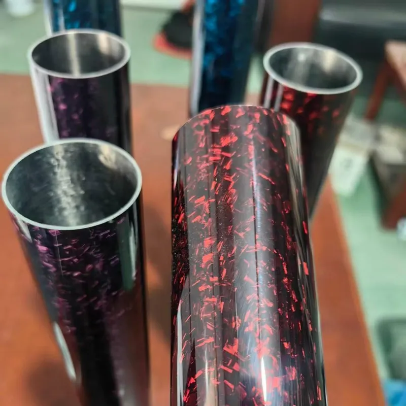 Углепластиковая труба с сатиновым переплетением (2)